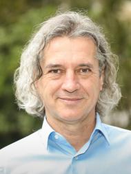 Robert Golob